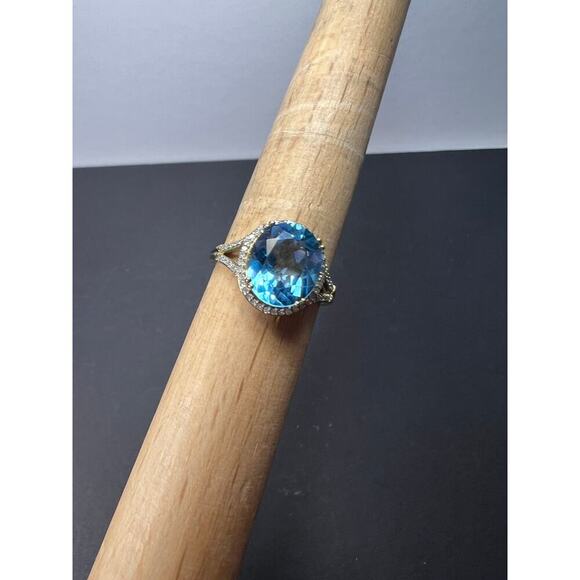 Swiss blue topaz and diamond 10k gold halo ring size 9 - Picture 10 of 11